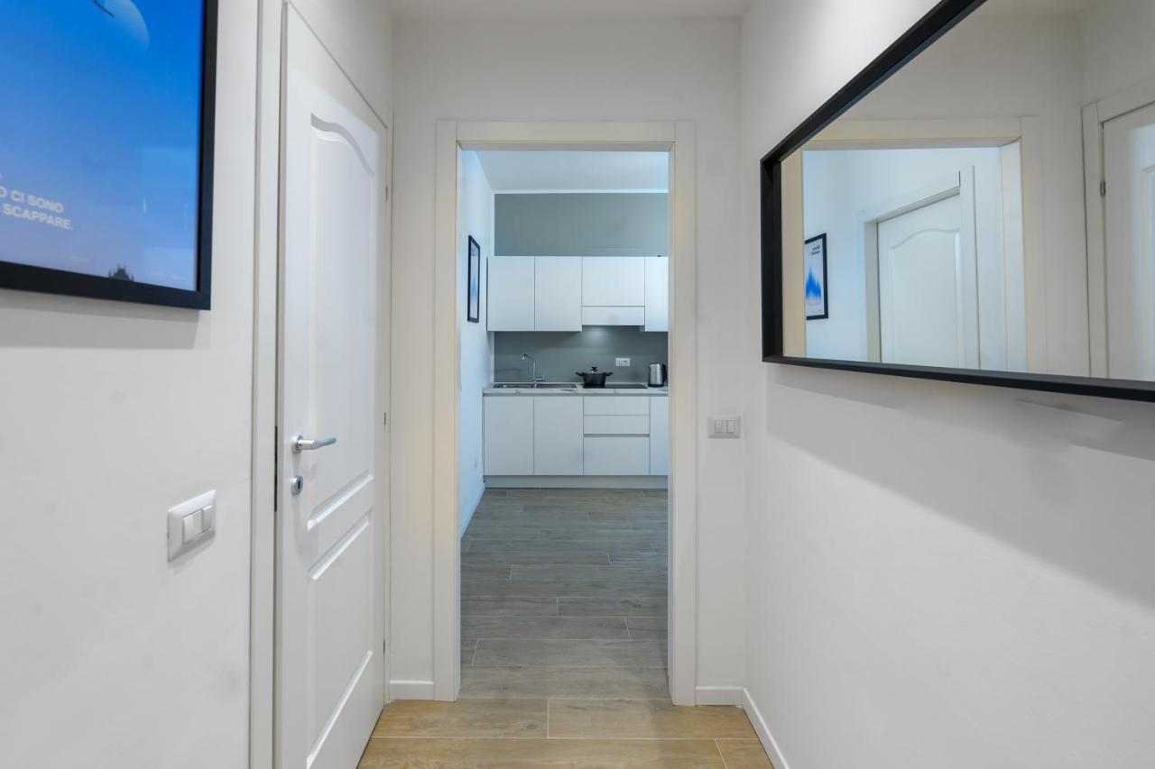 Sansiro Luxury Wi-Fi & Netflix Apartment Milan Exterior photo